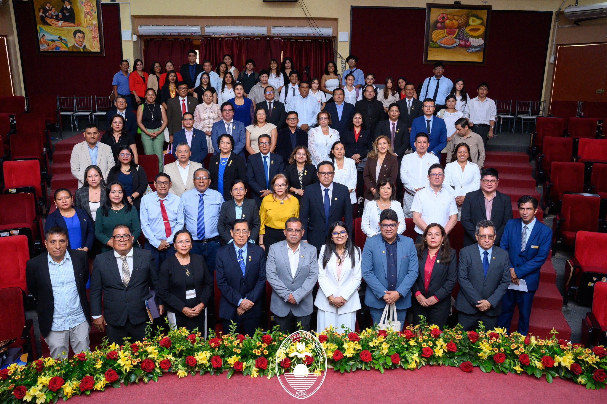 CEREMONIA CENTRAL POR EL XIII ANIVERSARIO DE LA FACSO 